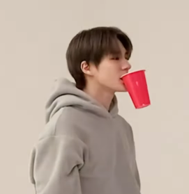 60dbfl60's tweet photo. 너무나 리얼댕댕.. #JENO #nctdream https://t.co/XCpJWAa6wg