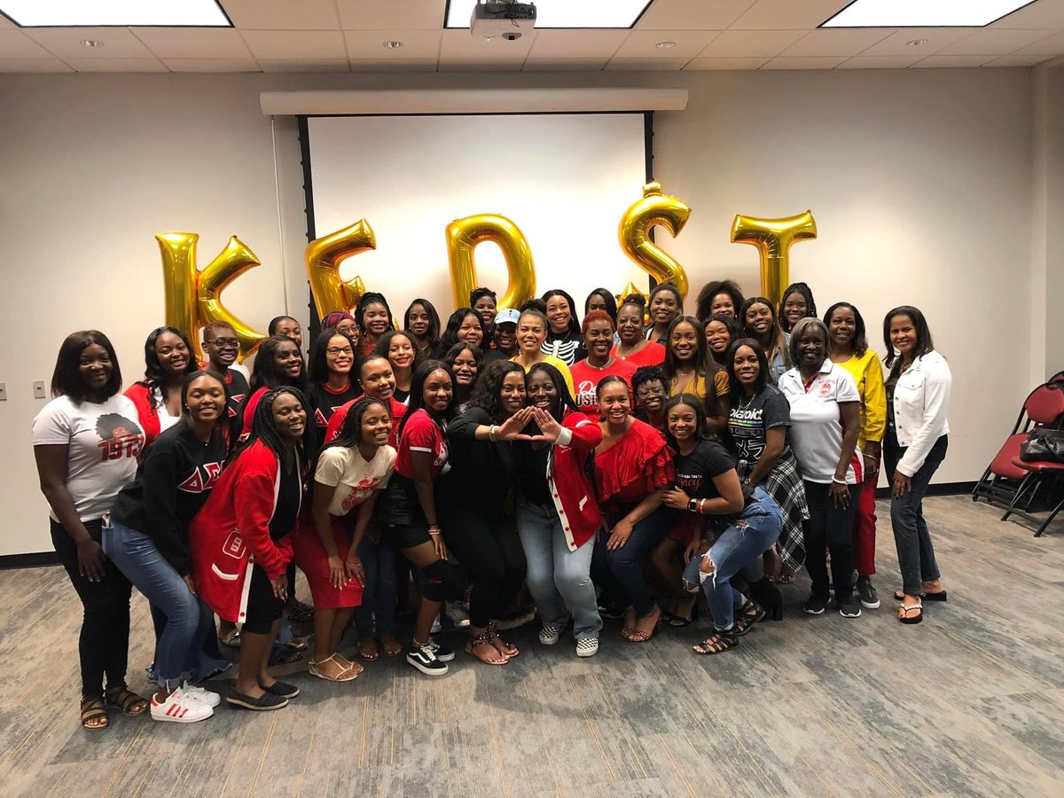 miwakostory's tweet image. Happy 109th Founders Day to my Sorors of Delta Sigma Theta Sorority, Inc.!

#KEmade #Spring93 #J13
#LivingOurLegacy