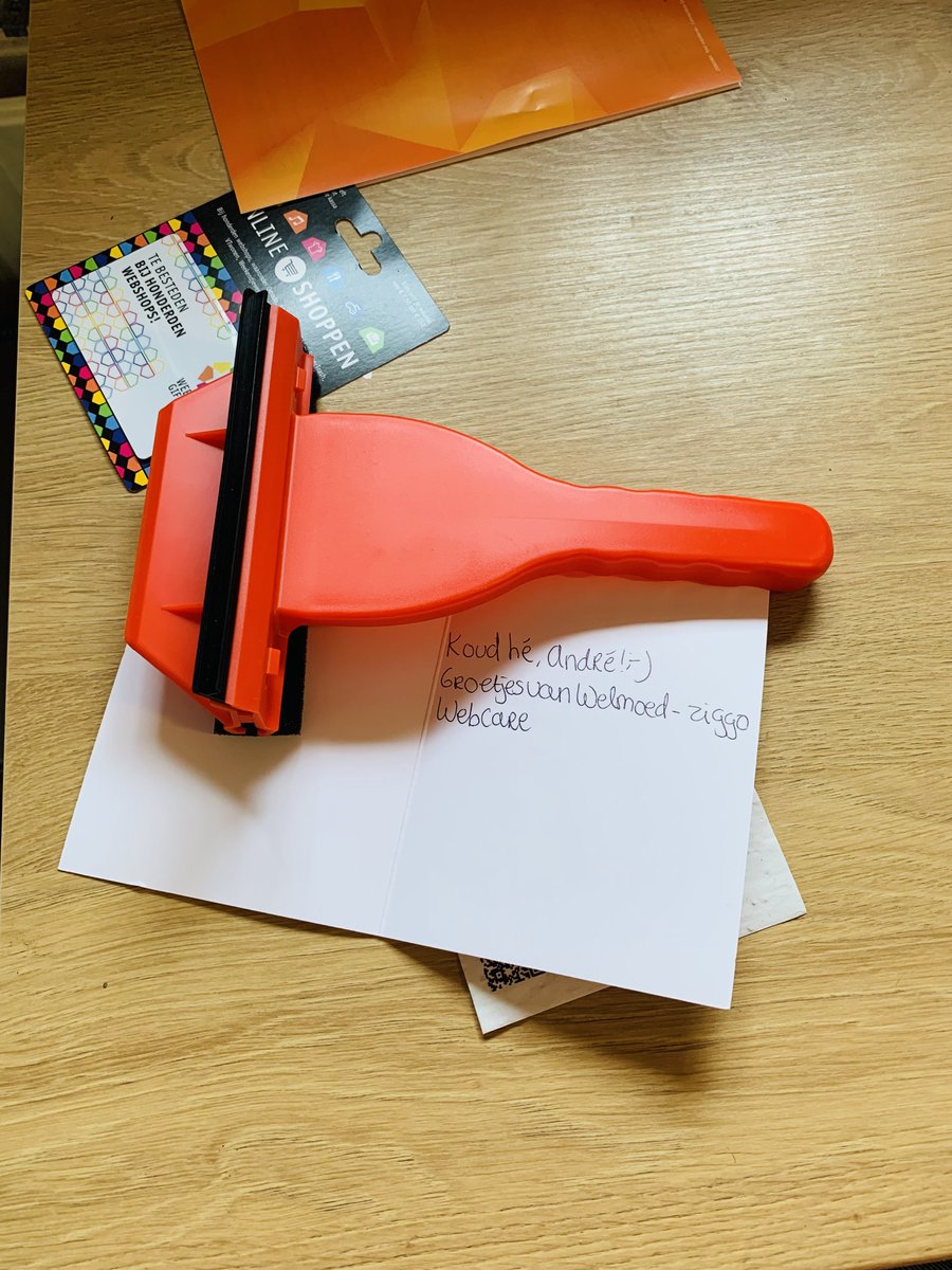 Goede service en dan ook nog een leuk presentje. <a href="/ZiggoWebcare/">Ziggo</a>