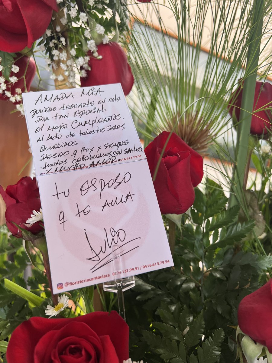 LansueyC's tweet photo. Las flores de mi costilla siempre son especiales https://t.co/yIFkUibjE3