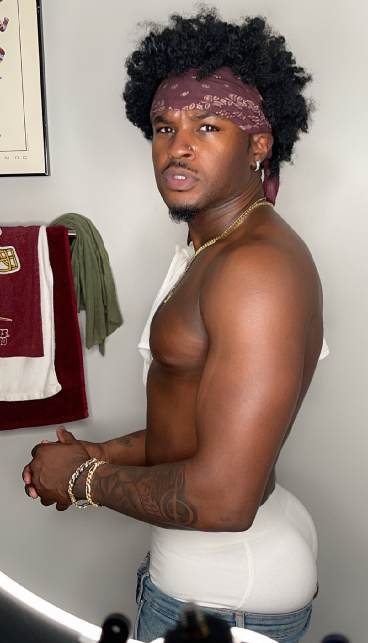 Kenny Iko on X: 😎😎 t.cozGnqQojBGg  X