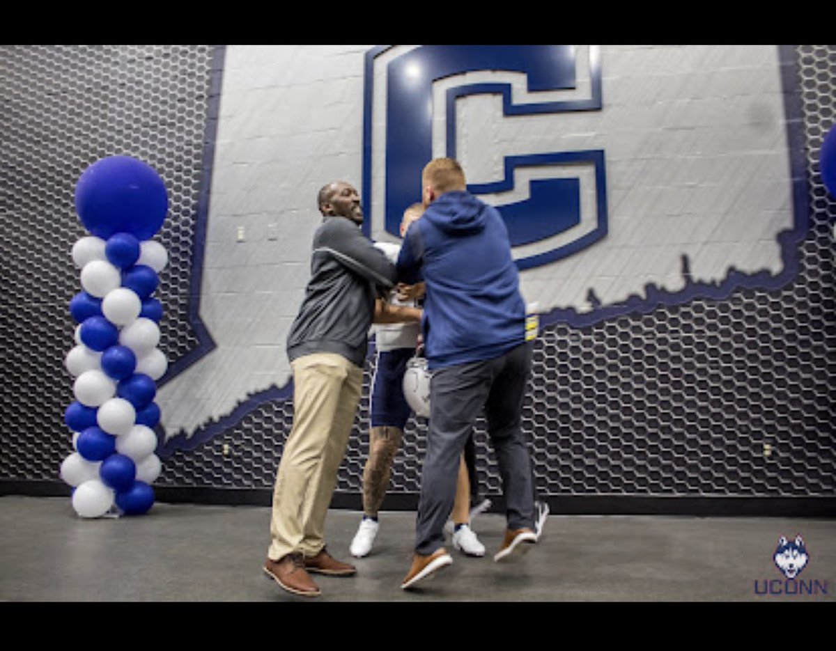 Tommy Zozus tweet media