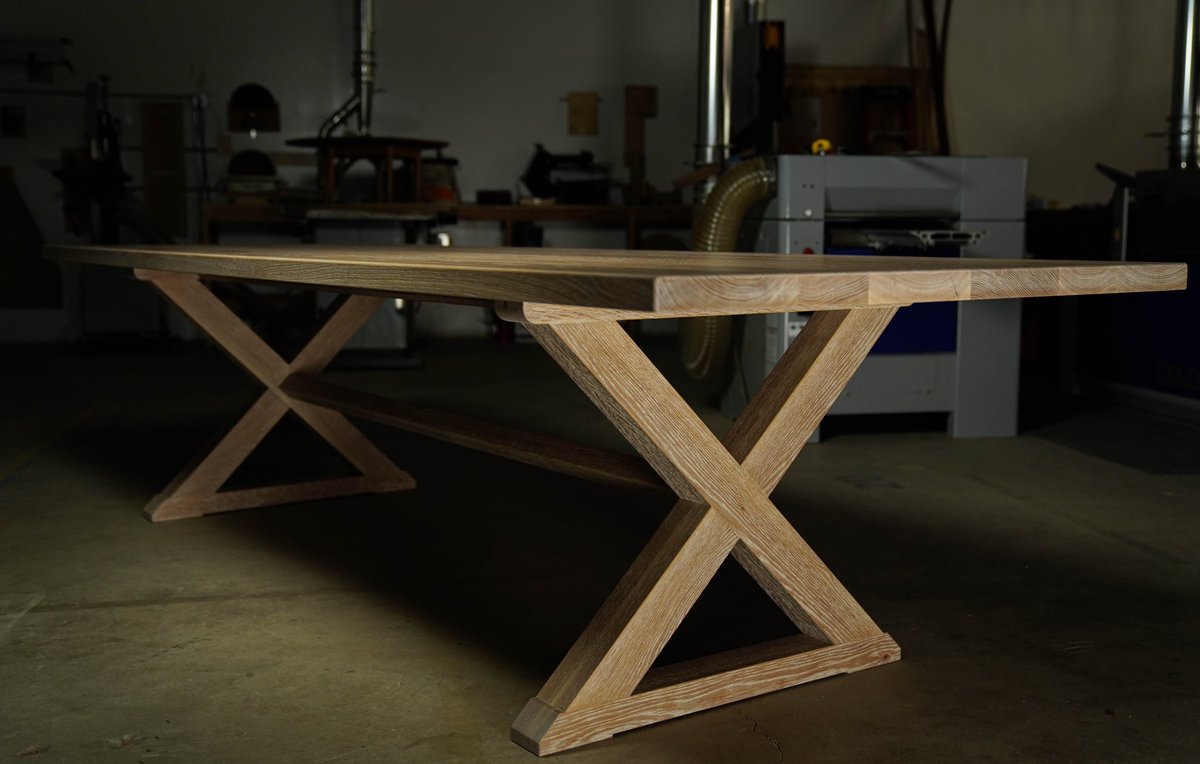 a classic look for a dining room table. 

made for a client in Bermuda 
white oak