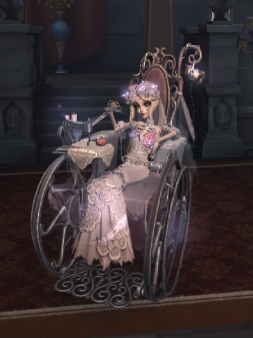 こちらがモデルの『ガラテア』です！彫刻師であり、召喚した彫像と握っ