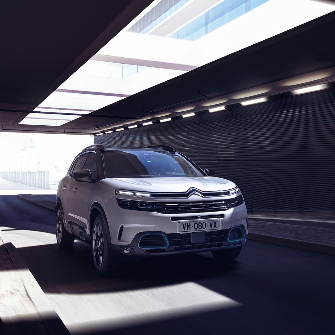 Style, comfort, adventure. The #Citroën C5 Aircross SUV Hybrid offers it all!

Click duffmorgan.com/citroen/new-ca… to start your journey online. #C5Aircross #SUV #hybrid #PHEV #CitroënC5Aircross #Norwich #KingsLynn