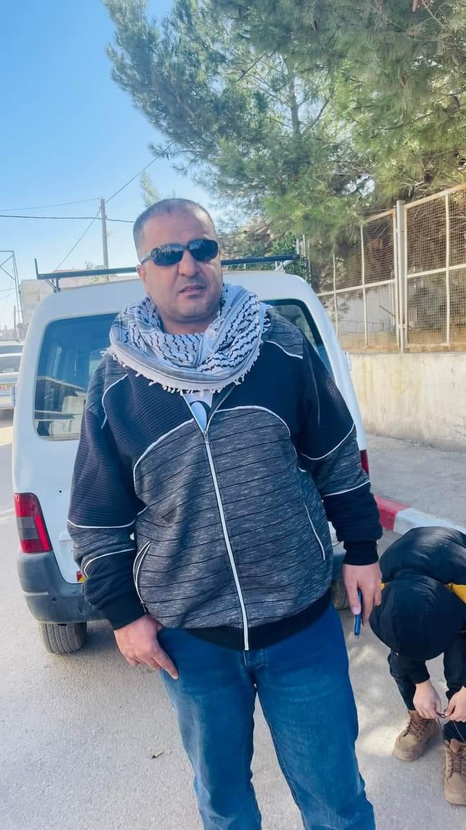 Qusra's tweet photo. اعتقلت قوات الاحتلال الليلة الماضية كل من :
- محمود عبد الرحمن عبد الرحيم ابو ريده 
- نعمان عبد الحميد سالم حسن
- براء نعمان عبد الحميد حسن
- عاصم فوزي فايز حسن https://t.co/mcU0jByBPq