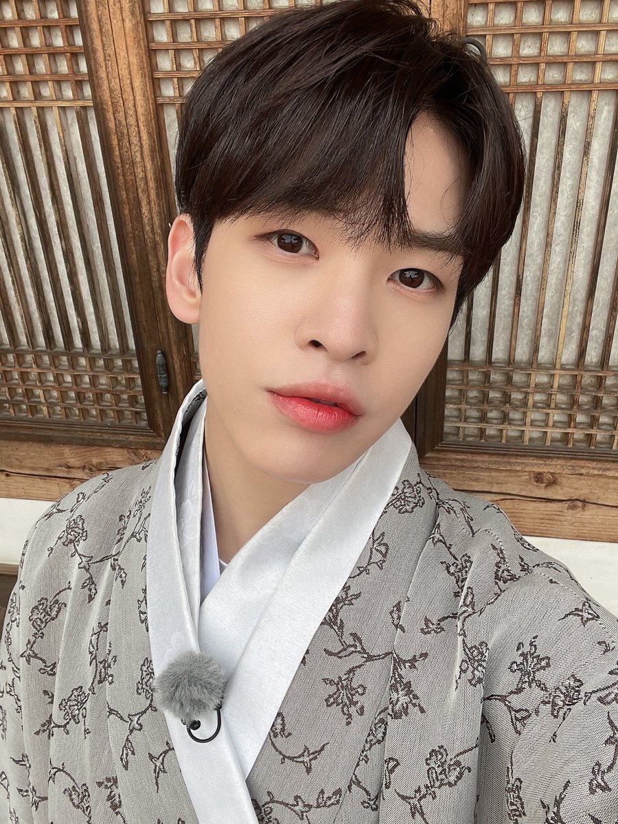 almfiles's tweet image. 連載第65回『CRAVITY ゆる日記』ALLEN（アレン）

🖇️: scawaiiweb.com/articles/detai…

#앨런 #ALLEN