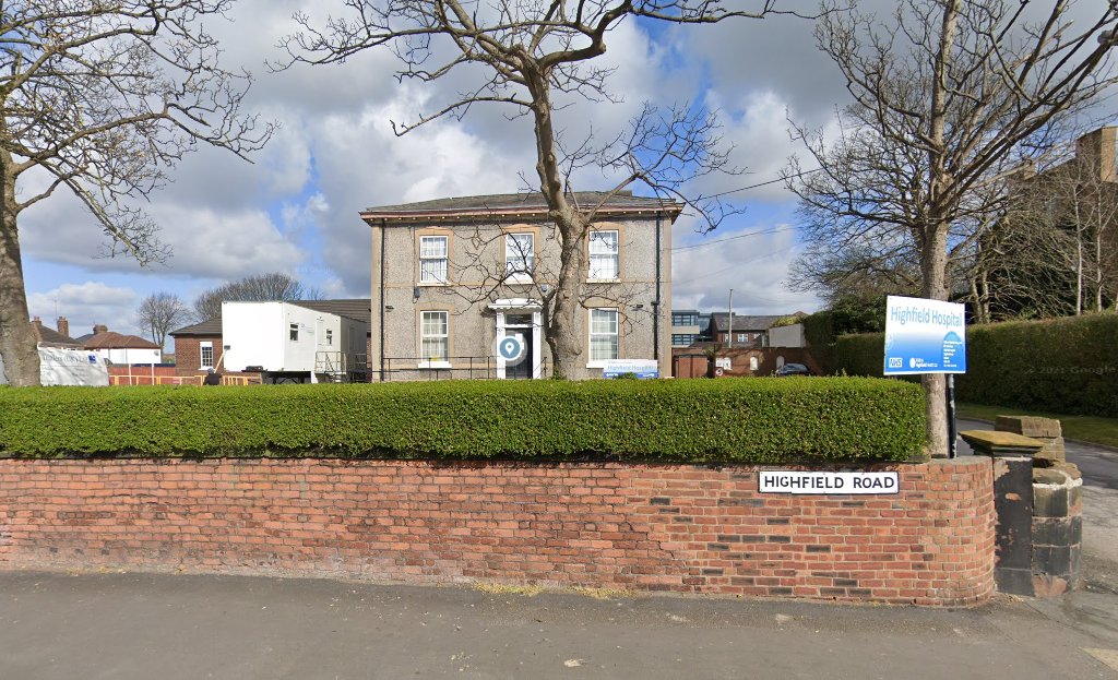 HaltonBC's tweet photo. Walk in vaccinations at Highfield Hospital & Churchill Mansions today & tomorrow.
💉 6 Jan | Highfield Hospital, WA8 7DJ | 9am - 5pm
💉 6 Jan | Churchill Mansions, WA7 1DH | 1-4pm
💉 7 Jan | Highfield Hospital, WA8 7DJ | 9am-4pm
#LetsGetVaccinated #StrongKindSafe https://t.co/uaswtpmIon