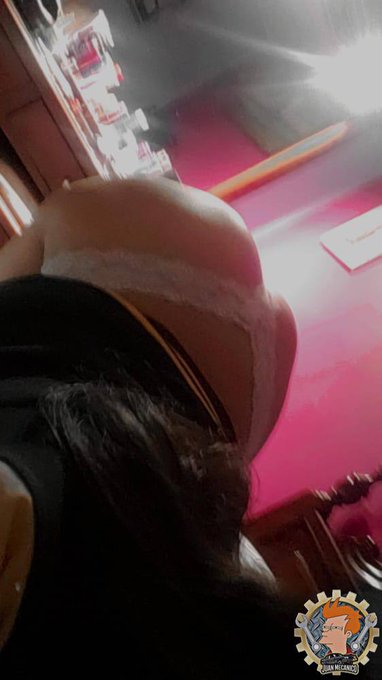 😍 &iquest;Te gustan las fotos #caseras?  👌 Mi amigo @Juan_MecanicoOf comparte las mejores!  Sigue 💦👉 @Juan_MecanicoOf<a href="/tag/caseras"class="tags">#caseras</a><a class="tags" target="_blank" title="On Twitter" href="/?out=eyJ0eXAiOiJKV1QiLCJhbGciOiJIUzUxMiJ9.eyJpYXQiOjE3MjQ2NDYzNzAsImlzcyI6InR3cG9ybnN0YXJzLmNvbSIsIm5iZiI6MTcyNDY0NjM3MCwiZXhwIjoxNzU2MTgyMzcwLCJyZWRpcmVjdF91cmwiOiJodHRwczovL3R3aXR0ZXIuY29tL0p1YW5fTWVjYW5pY29PZiJ9.LdQxZakOk3dzOswa1Y9xeRWQF8RW0Rv4i3SQyH46potmysuKga2_BrnDxAkUC-CiNnATkoZS6B0EzTmEbsDjMg">@Juan_MecanicoOf</a>