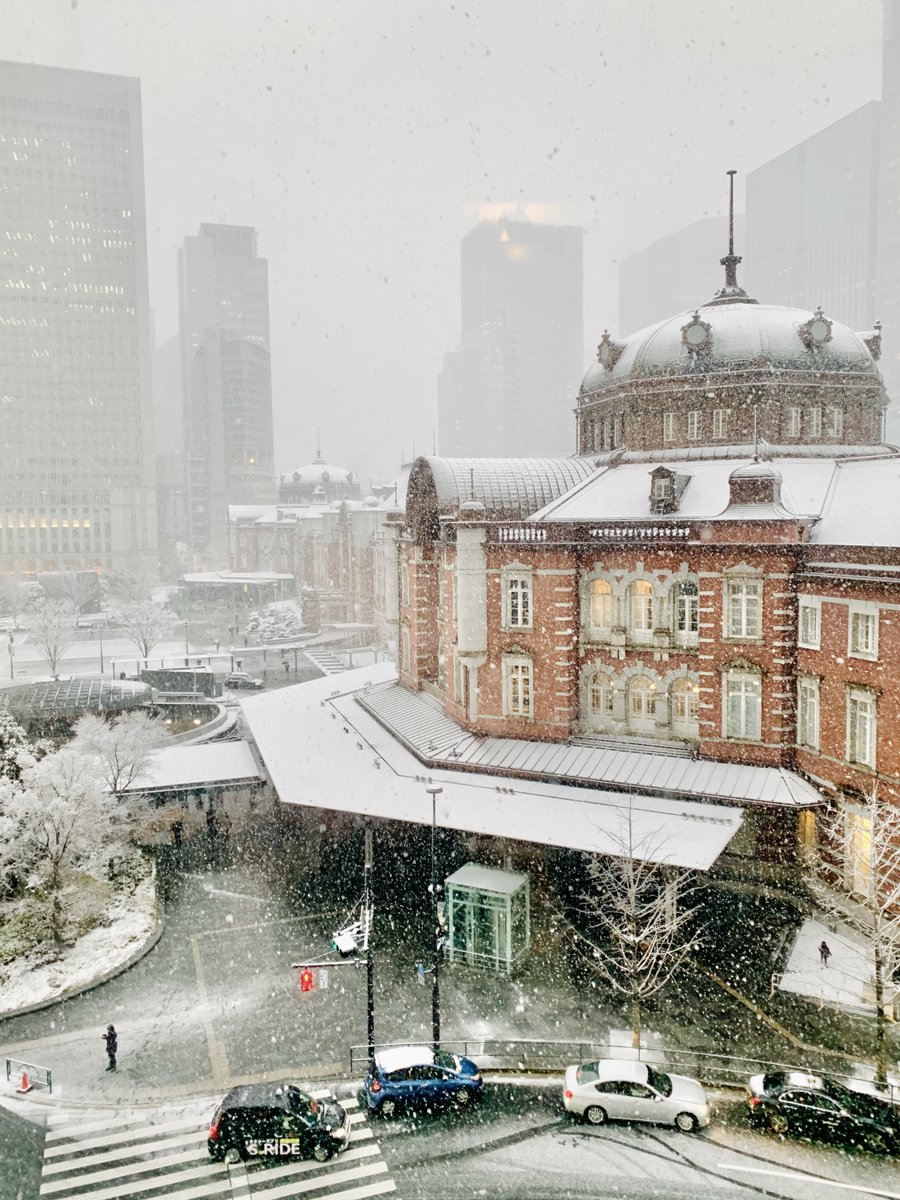 MATCHA_global's tweet photo. And Tokyo Station earlier today. ❄️☃️ (Courtesy of M from MATCHA) https://t.co/5dfu9zvuse