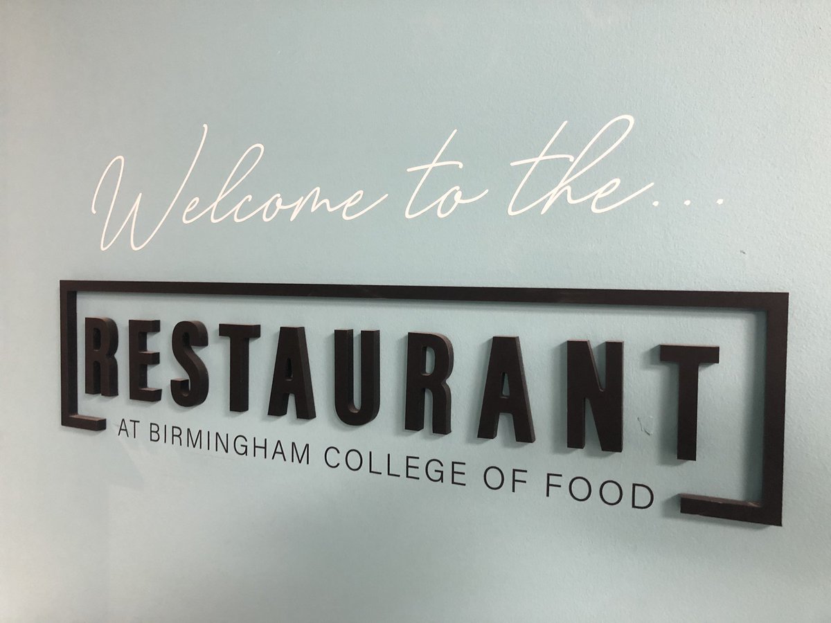 💥 ** NEW MENU ALERT ** 💥

With the New Year comes our new Lunch&amp;Dinner menus- and the Chefs <a href="/UCBofficial/">University College Birmingham</a> have created a stunning selection of dishes to treat you as well as specially designed #Veganuary offers!!👏🏻😋

Check it out and get booked in!👌🏻
restaurant.ucb.ac.uk