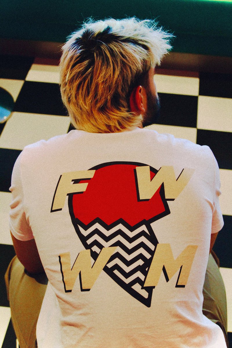 7venStore's tweet photo. ❤️‍🔥Drop FWWM❤️‍🔥

🏔️𝑻𝒘𝒊𝒏 𝑷𝒆𝒂𝒌𝒔 ... 𝑻𝒉𝒆 𝒓𝒆𝒕𝒖𝒓𝒏🏔️

Restock complet de la collection FWWM à partir de maintenant, tout de suite sur https://t.co/Ai9nmGqUcp ! https://t.co/LCUx5hYl6X