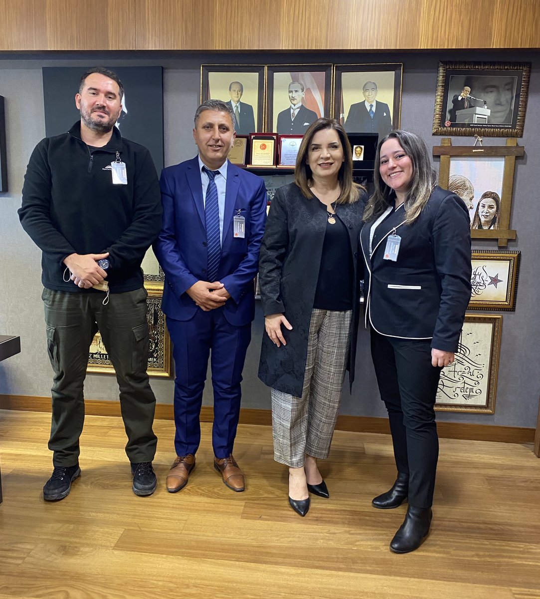 Aile Bakanlığı Ek Dersli Meslek Mensubu kardeşlerim Tarık Tevge, Fadile Duygu Bilgin ve Mustafa Çağlar ziyaretimize gelmiştir. Var olsunlar.