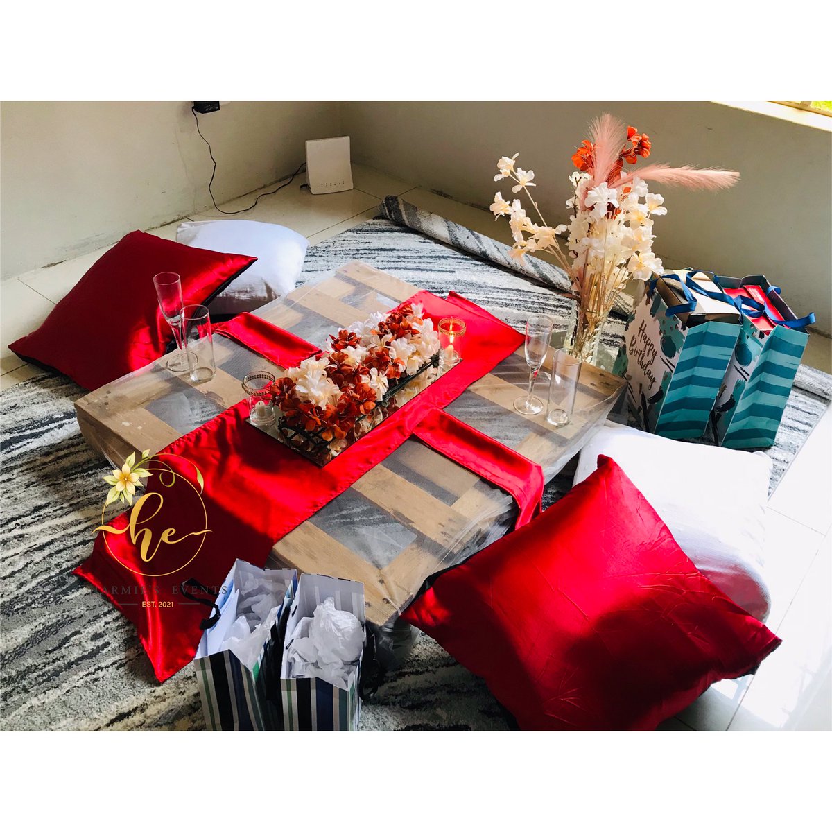 _harmonyfz's tweet photo. Started off the year beautifully ❤️. @harmiesevents #picnicfortwo #rusticvibes . Valentine’s Day ideas?👀. We are just a call away . 0997065962 https://t.co/BvFzGACsKV