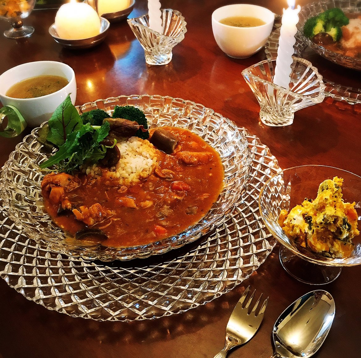 tomonosuke3110's tweet photo. みんなが大好きな２日目のカレーですよ〜💓🍛( '-' 🍛  )✨✨ https://t.co/hcBxns71eU