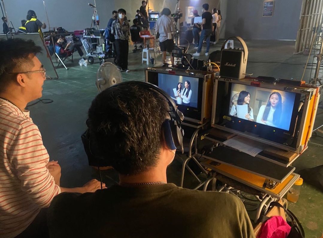 เฌอปรางและชญานิษฐ์

จาก IG Story พี่บอย ตรัย 

โดยตัวซีรีส์ Cat Radio TV SS2 น่าจะออนแอร์ในช่วงเดือนกุมภาพันธ์นี้ (ยืนยันจากพี่ๆทีมงาน Cat Radio ในรายการจดหมายเด็กแมว) 

#CherprangBNK48