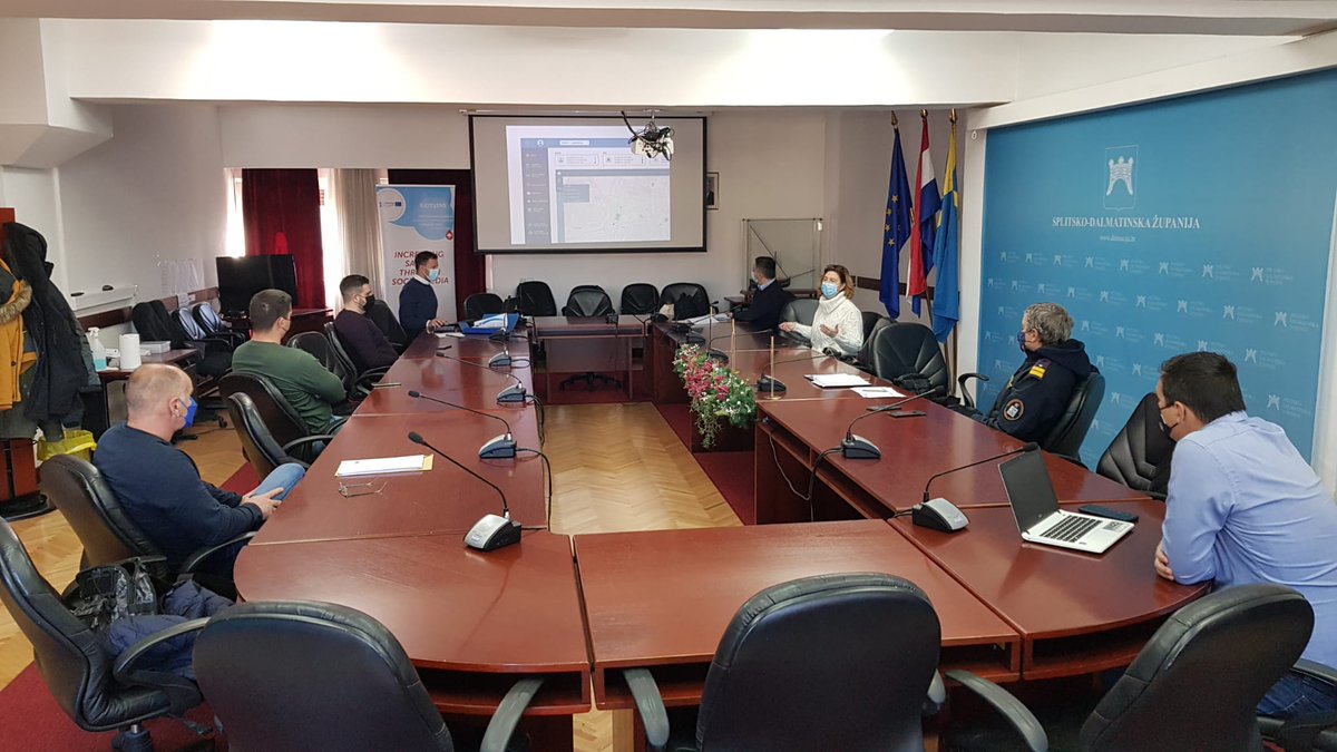 ecitijens's tweet photo. 🚨 UPDATES 🚨
📌20 December 2021 👉 𝐖𝐨𝐫𝐤 𝐂𝐚𝐟𝐞́ organised by Splitsko-dalmatinska županija in collaboration with #FGAG UniSplit !
#Interregproject #cooperation #civilprotection
@ProtezioneV
@ProtCivMolise
@snjezanaknezic
@ElenaCasalini3
@adriaticionian1 https://t.co/Eyi63rNbAI