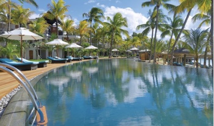 StockHeathTvl's tweet photo. Escape to Paradise this Winter…..
🪄Magical Mauritius 🪄
Brilliant 35% off your accommodation when you book TODAY
 #Mauritius #wintersun #localagent 
☎️ 01925 269400 ☎️
📍 Opposite Piccolino https://t.co/hlRHTm8LEq