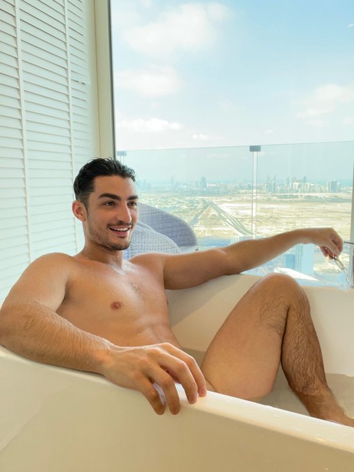 HAPPY New Years !!   Special Offer during 30 days   50% on all my privates videos &amp; photos...   LINK<a href="/tag/arabboy"class="tags"><span>#arabboy</span></a><a href="/tag/frencharab"class="tags"><span>#frencharab</span></a>