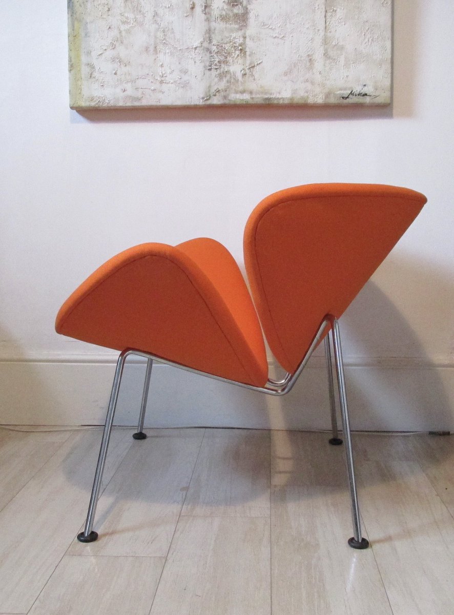 Sale item of the day: Pierre Paulin Artifort 1980s Orange Slice Chrome Chair 

Vinterior.co