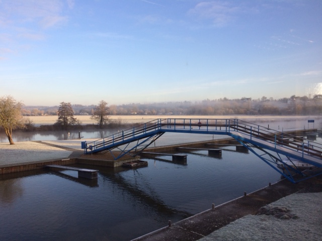 A beautiful frosty morning at Thameside Marina!