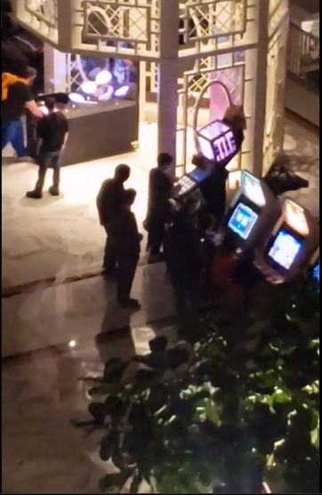 magfiasco's tweet photo. >> Require extensive proof of vaccinations, booster shots, and require masks for the event.
>> Put a handful of games like Jubeat &amp; candy cabs out by the Gazebo, a public-accessible hotel area all non-attendees &amp; random public can freely access.
BRILLIANT. https://t.co/CmXcV6aYp8