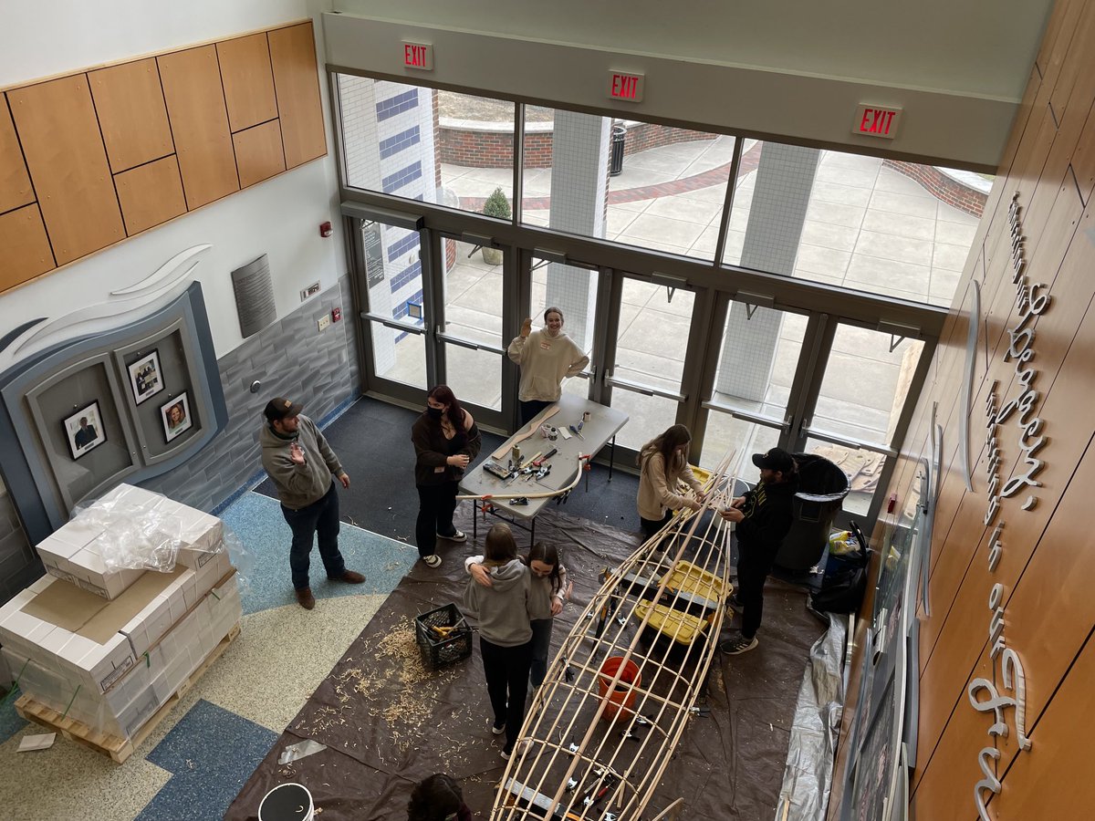 kemprHHS's tweet photo. D2 boat building continues. Applying skills from the classroom! ⁦@FTHighlandsHS⁩ ⁦@FTSchools⁩ ⁦@BBradfordFTIS⁩ ⁦@ceppie4999⁩ https://t.co/yEQNTZVuOk