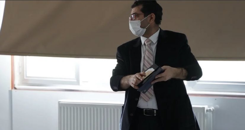 Optisyenlik Program Başkanı Dr. Öğretim Üyesi Sinem GÜRKAN AYDIN ve Dr. Öğretim Üyesi Erkan BULUT’un düzenlediği ‘Renk Körlüğü Bulunan Hastalarda Lens ve Gözlük Uygulamaları’ adlı etkinlikten kareler 👓
#igushmyo #igugelisim #istanbulgelişimüniversitesi #optisyenlik