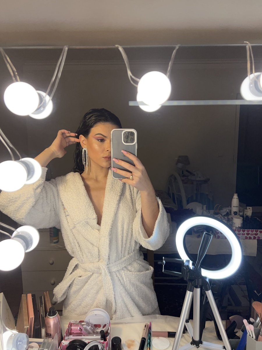 🤤