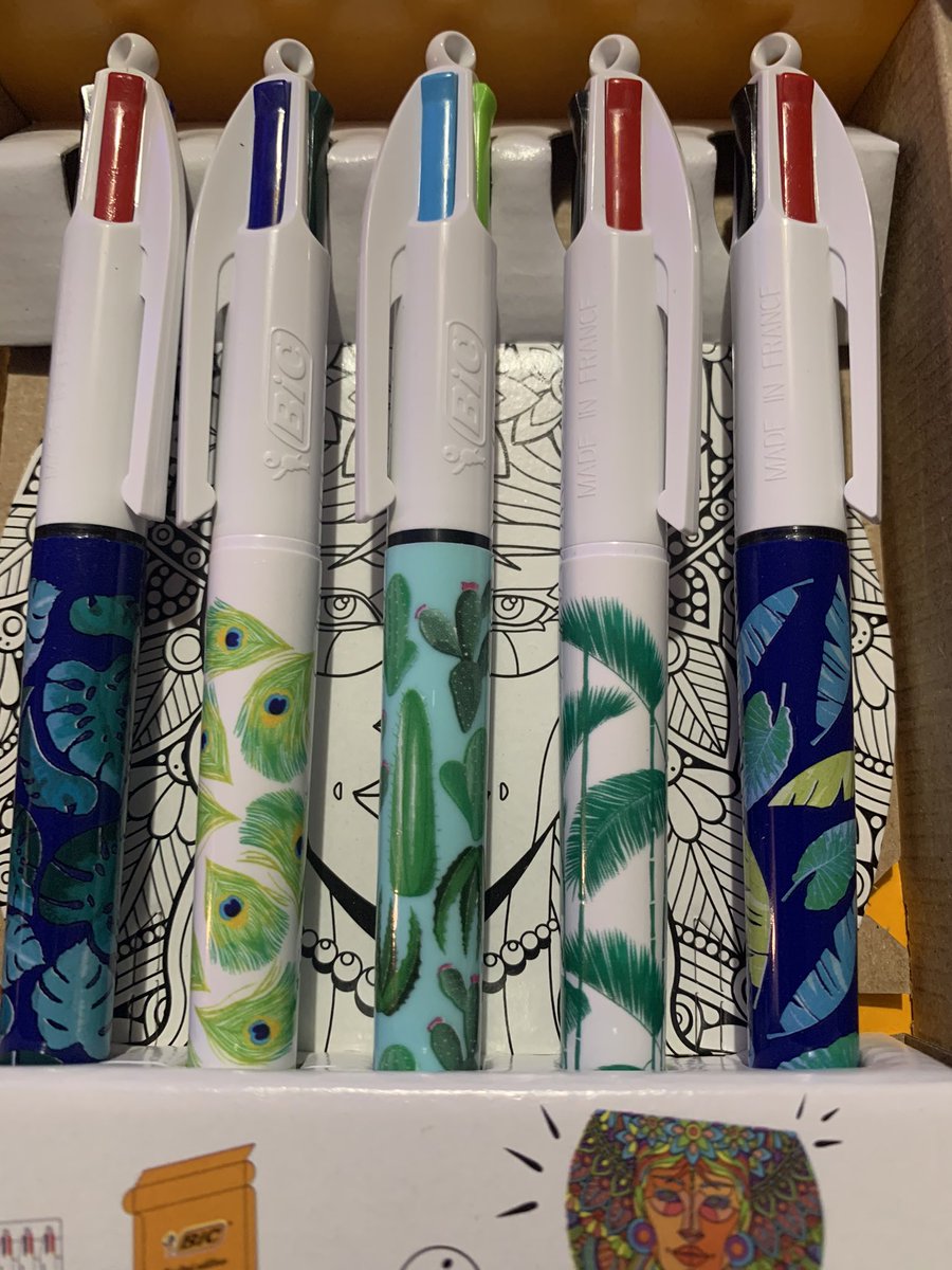 Lu_seeee's tweet photo. What does everyone collect?
If you know me in real life youโll know how much I love stationery, especially bic 4 colour pens!
I might have just added a few more to my collection!
#GoodPostDay https://t.co/mH7igInaLl