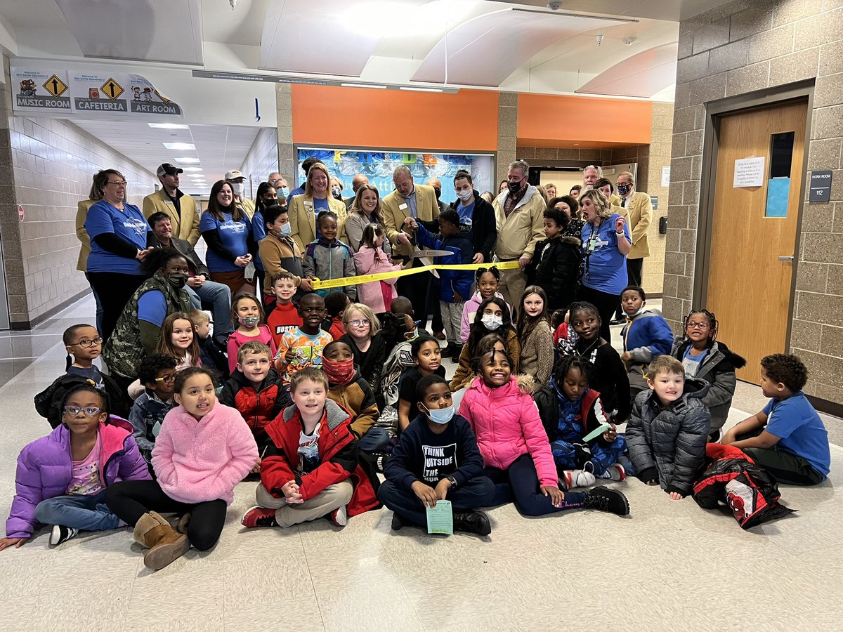 ICYMI: Expanding a great partnership with <a href="/BGCofColumbiaMO/">BGCofColumbiaMO</a> earlier this week.#CPSBest #ScholarsFirst