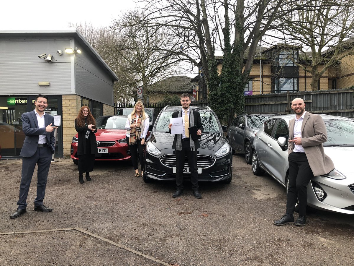 Robert Hall tweet media