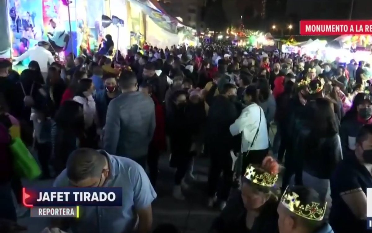Angel__Queen__'s tweet photo. #MundoChairo
promovido por @lopezobrador_
@HLGatell
@Claudiashein
@CitlaHM
y #Morena en General.
#ReyesMagos en #CdMx anoche .
pndjs. https://t.co/7nUCTFmFwO
