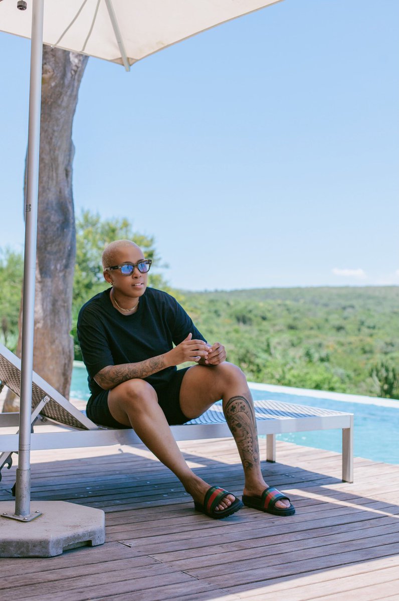 DjLeSoulSa's tweet photo. Come relax with me. https://t.co/l0Ygrtpz5p