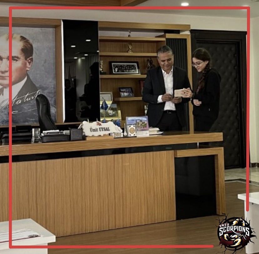 Muratpaşa Belediye Başkanı Sayın Ümit Uysal’a yaptığımız projeler ve FRC turnuva hazırlık süreci hakkında bilgilendirme gerçekleştirdik. Sayın Ümit Uysal başta olmak üzere, Muratpaşa Belediyesi çalışanlarına da görüşmeye gösterdikleri ilgi ve alakadan ötürü teşekkür ederiz.