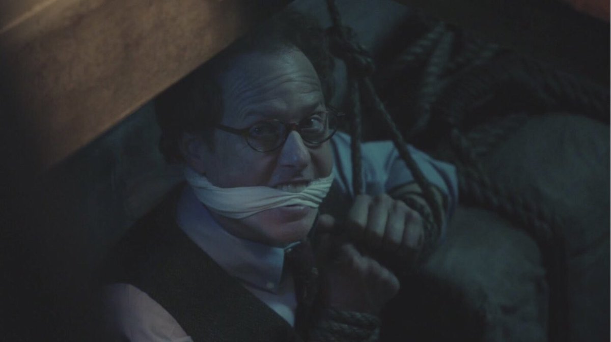 sharona924's tweet photo. NINE YEARS AGO TODAY…… “The Cricket Game” episode of #OUAT was aired. Never So Happy to see that a fictional character was still alive than I was seeing @RaphaelSbarge ! 
#ArchieHopper #JiminyCricket https://t.co/8JyQ7QWttc