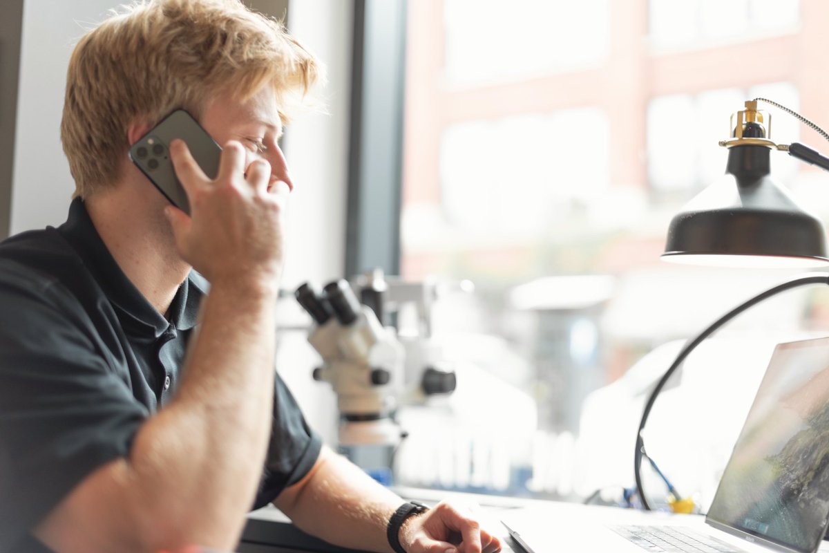 lakeeffectphone's tweet photo. Another year in the books! Marking Lake Effect Phone Repair's four year anniversary! This is a great time for us to reflect on how far we've come and feel excited for what the future has to offer

We can’t say thank you enough to our loyal customers, friends, and family! https://t.co/9EOckttODs