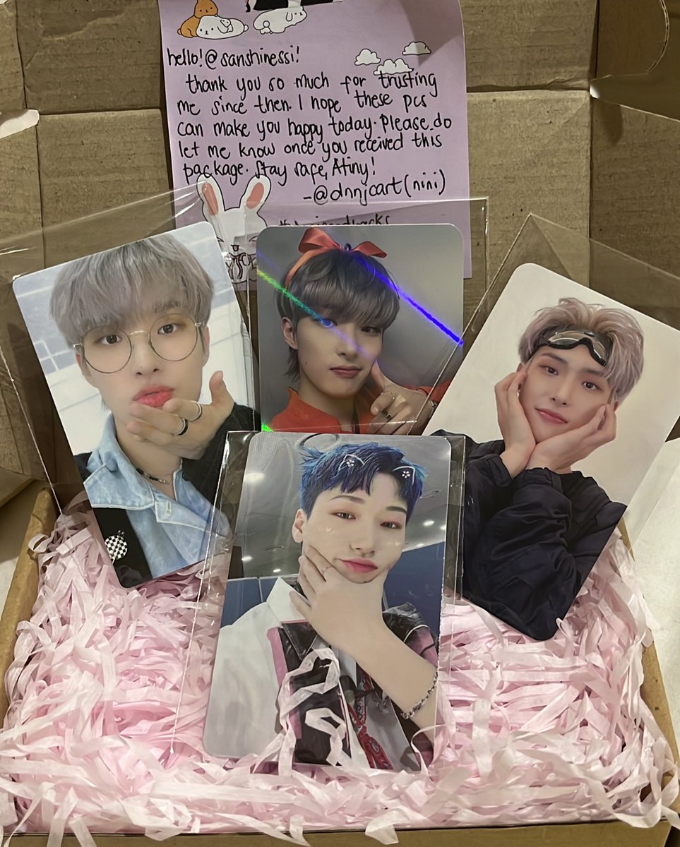 sanshinessi's tweet photo. 💌! 𝓀’s mail♡
grabe yung kilig ko pag unbox ko huhuhu unang lumitaw si sannie🥺 thank you so much for this @dnnjcart 😭❤️ can’t wait for my other others to arrive🥰 #dnnjfeedbacks
#kebsmail 💌 https://t.co/eSqIAqa5mH