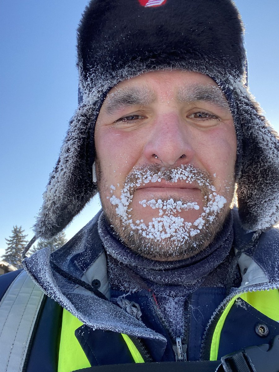 cvenne15's tweet photo. @tpellerin55 @BeachRadioPA #mailmanlife https://t.co/Ept7sUWxZV