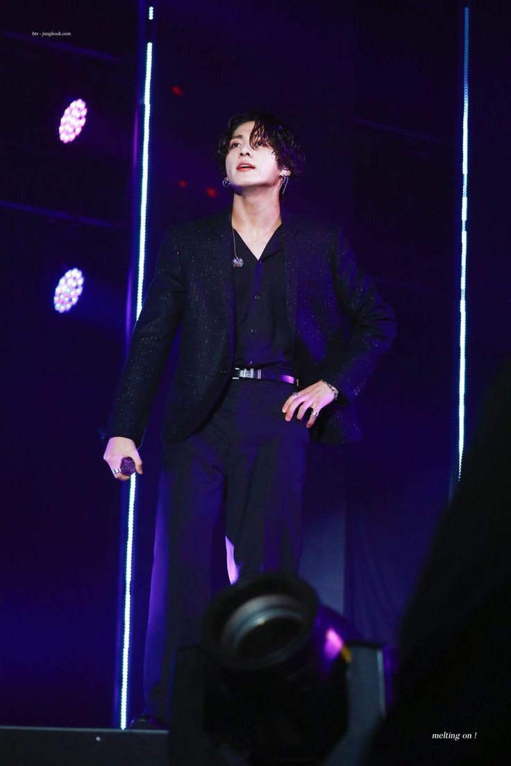mbab_2001's tweet photo. 💜Our golden maknae finally has his own Spotify account💜
➡️https://t.co/r1tHbX3psw
#JUNGKOOK #JK #GoldenVisualJungkook #GoldenMaknae #JUNGKOOKIsComing #BTSJUNGKOOK #BTSJK #BTS #BTSARMY #ARMY #Spotify https://t.co/gxgP5s67za