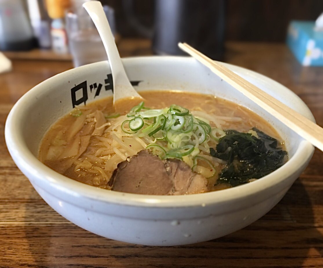 syrimisy's tweet photo. 2022年初ラーメンはやっぱりロッキー狩勝店で。
辛味噌ラーメン美味しかった🍜 https://t.co/R1mZVladVl