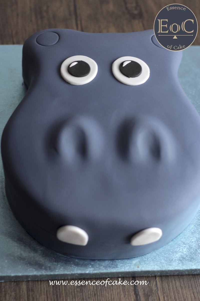 EssenceofCakeUK's tweet photo. We’ve been dying to post this #hippo cake!
.
We think she looks a little like gloria from #madagascarmovie! What do you think?
.
.
.
#cake #bake #foodie #food #bakery #SNBN @mayorofldn @southnorwoodbn @infiniteweddingco @essenceofteams https://t.co/47KcIO29o0