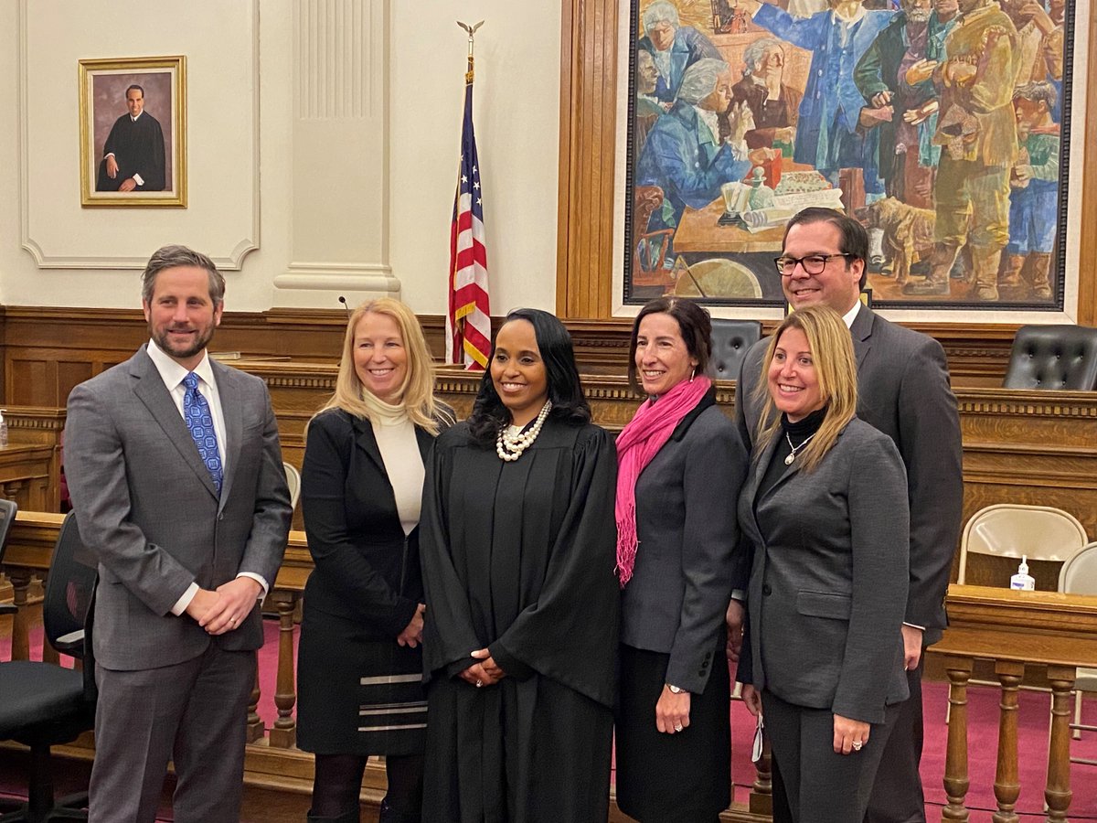 The MBA was proud to join the <a href="/MontcoPA/">hi montco dps</a> Court of Common Pleas in welcoming our newest member of the Bench, The Honorable A. Nicole Tate-Phillips earlier this week. The citizens of Montgomery County and our Commonwealth will be in good hands with you presiding.
