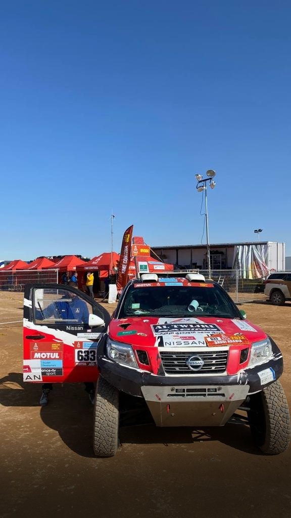 PetrominNissan's tweet photo. نملك شغف لا محدود لكل ما يخص السيارات. تسعد شركة#بترومين_نيسان برعايه فريقنا السعودي فريق التويجري فى #رالي_داكار مدعم بتكنولوجيا وقوه سيارات نيسان. #معكم_يا_ابطال https://t.co/aC3Wct1GNr