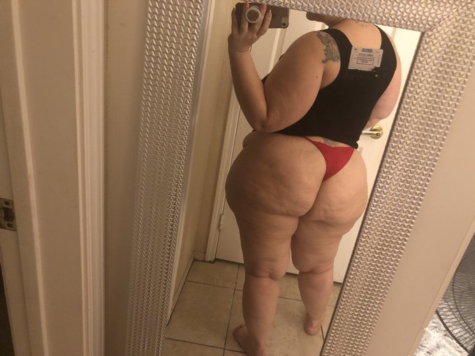 Would you like to get me out of this thong? https://t.co/8YAhDcw58d https://t.co/2333nbn8Q5<a href="/tag/mvsales"class="tags"><span>#mvsales</span></a>