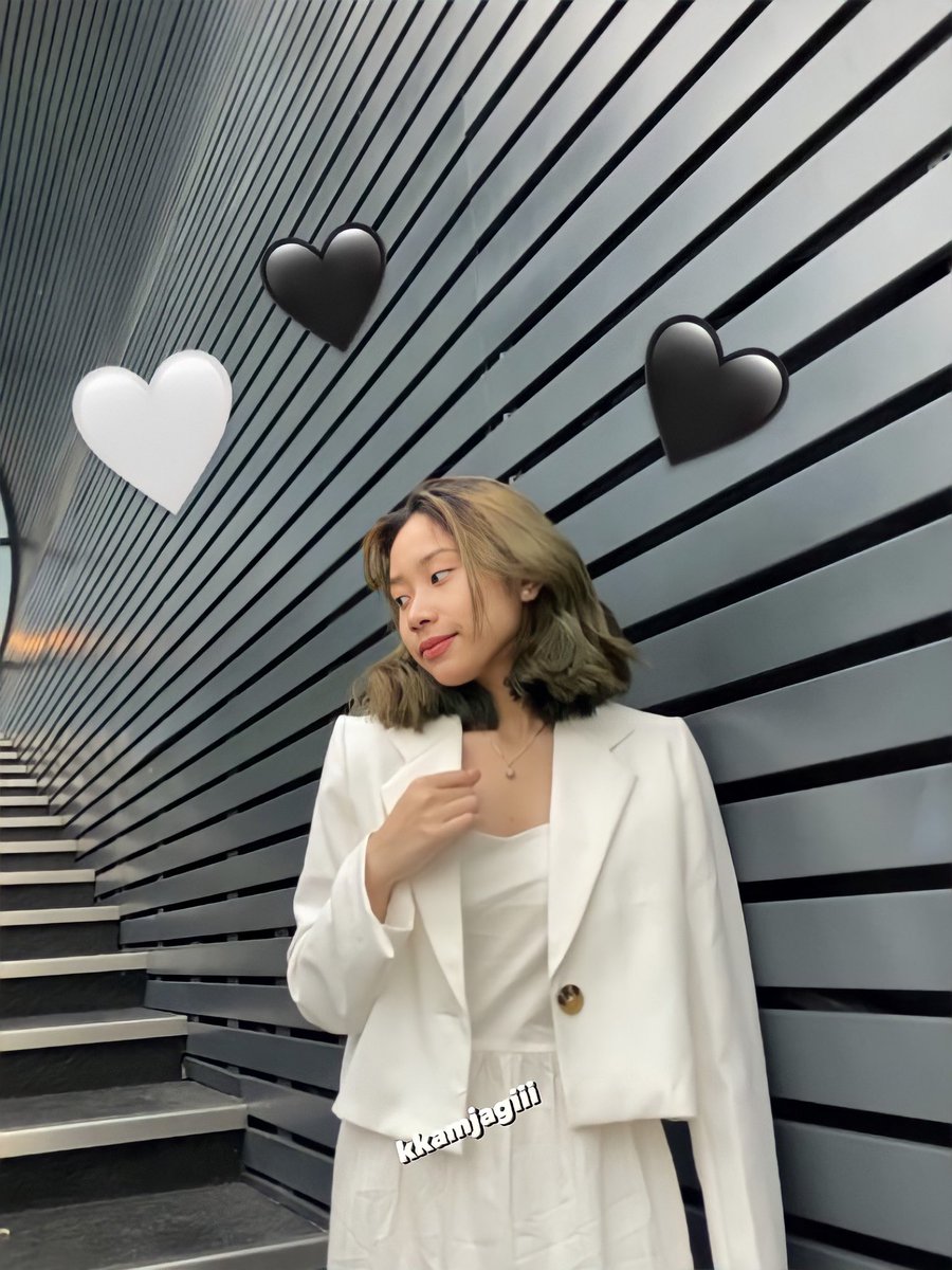 it was a fancy dinner date i guess?

#TreasureMakerSelcaDay #TeumeSelcaDay #TMSD #JAEHYUK  #재혁 #TREASURE #트레저 
<a href="/treasuremembers/">TREASURE</a>