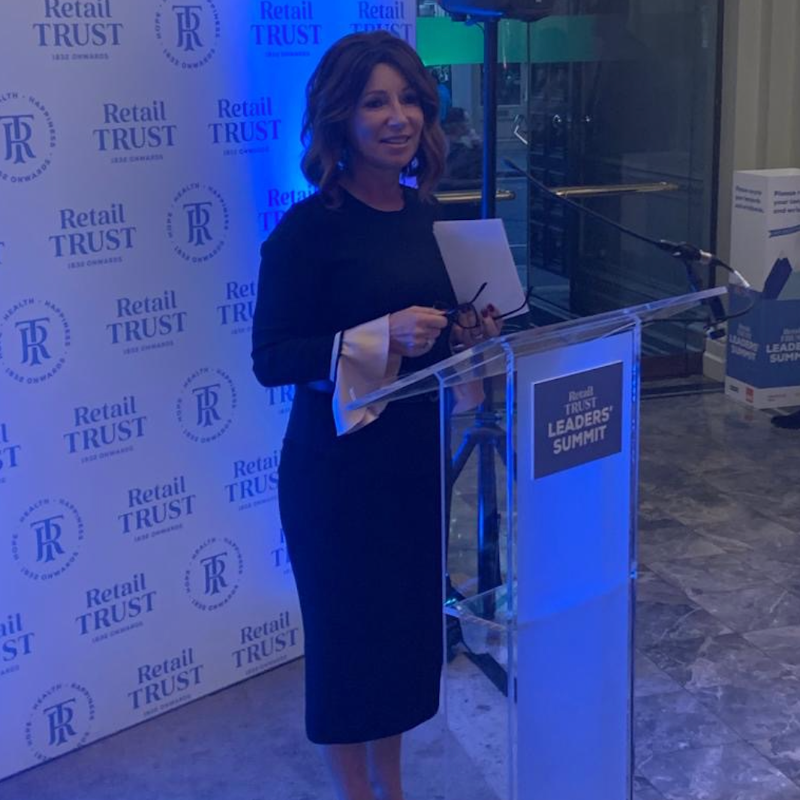 Jacqueline_Gold's tweet photo. Don't let people's or society's expectations stop you from following your dreams!
If I hadn't walked into an all-male boardroom and persuaded them to invest in the Ann Summers direct selling idea, I certainly wouldn't be where I am today✨
#EmpoweredNotPerfect #womeninbusiness https://t.co/EvKMTyedkW