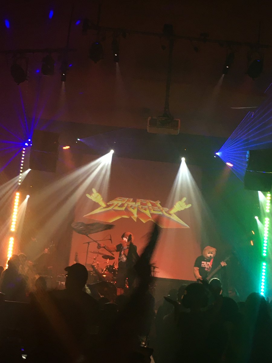 slayduggee's tweet photo. We want to play more gigs with lasers! Look at these bad boys from @_Picturedrome Northampton @sbdcollective last year. Thanks for the pics super sound person @JamieCHyde 🤘🐶🤘 LASERS ⚡️ #slayduggee #gigsforkids #kidslovemetal https://t.co/IY6gHBf6ZH
