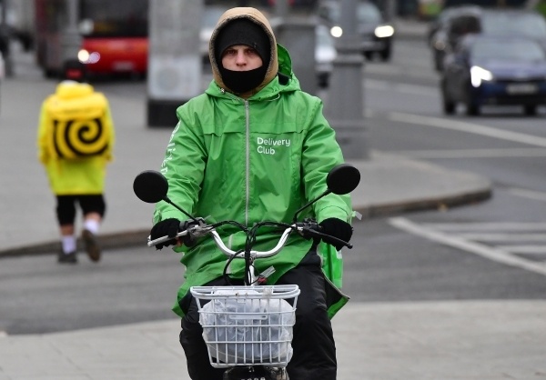 govoritmsk's tweet image. В Госдуме поддержали идею Совфеда создать велодорожки для курьеров

govoritmoskva.ru/news/300913/