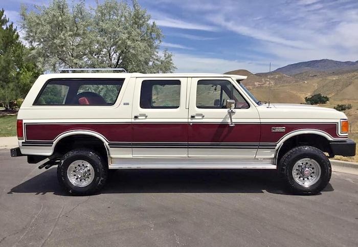 PowertrainProd's tweet photo. An old-school people mover. #Ford #ThrowbackThursday #TBT https://t.co/EcIw5ExUgQ